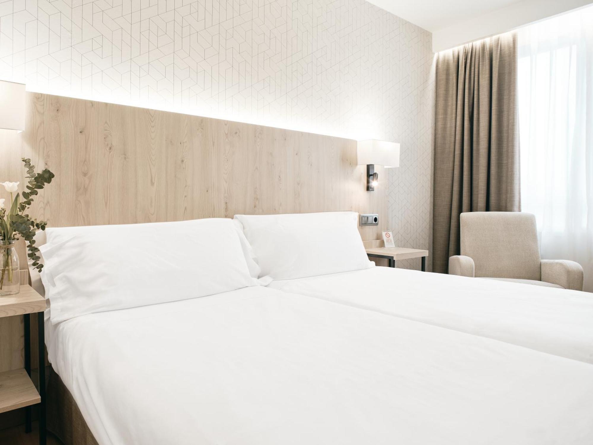 Double or Twin Room,1584401230:JPEG