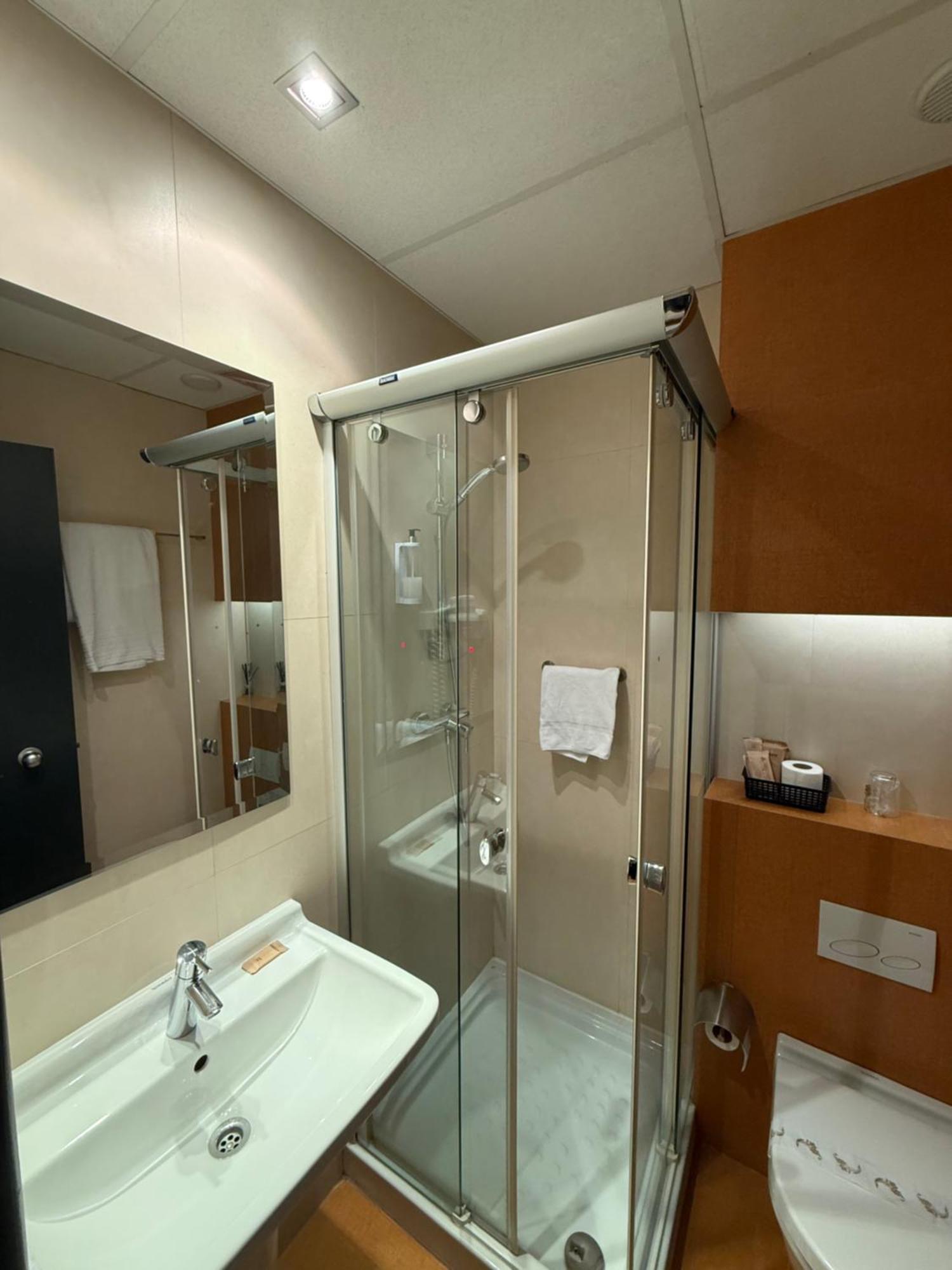 Small Single Room