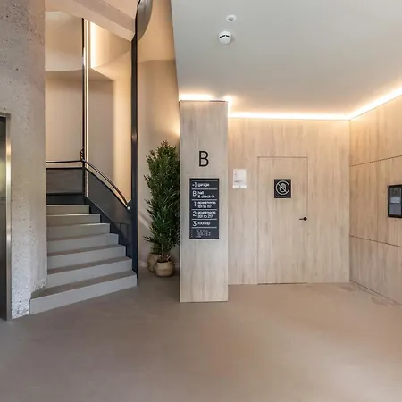 Apartamentos Líbere Pamplona Yamaguchi-3